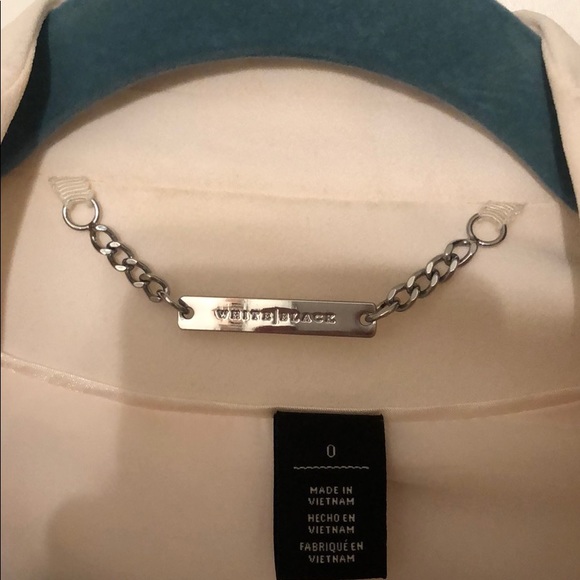 White business jacket - Picture 2 of 5